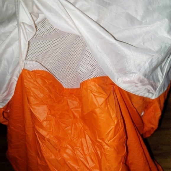 Nike Rain Jacket - Picture 3 of 8